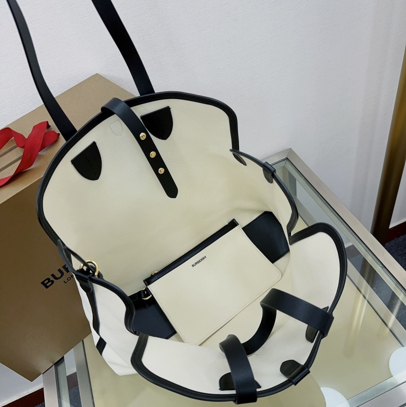 Bv*b*rry shopping bags